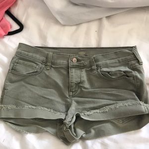 Old navy green shorts